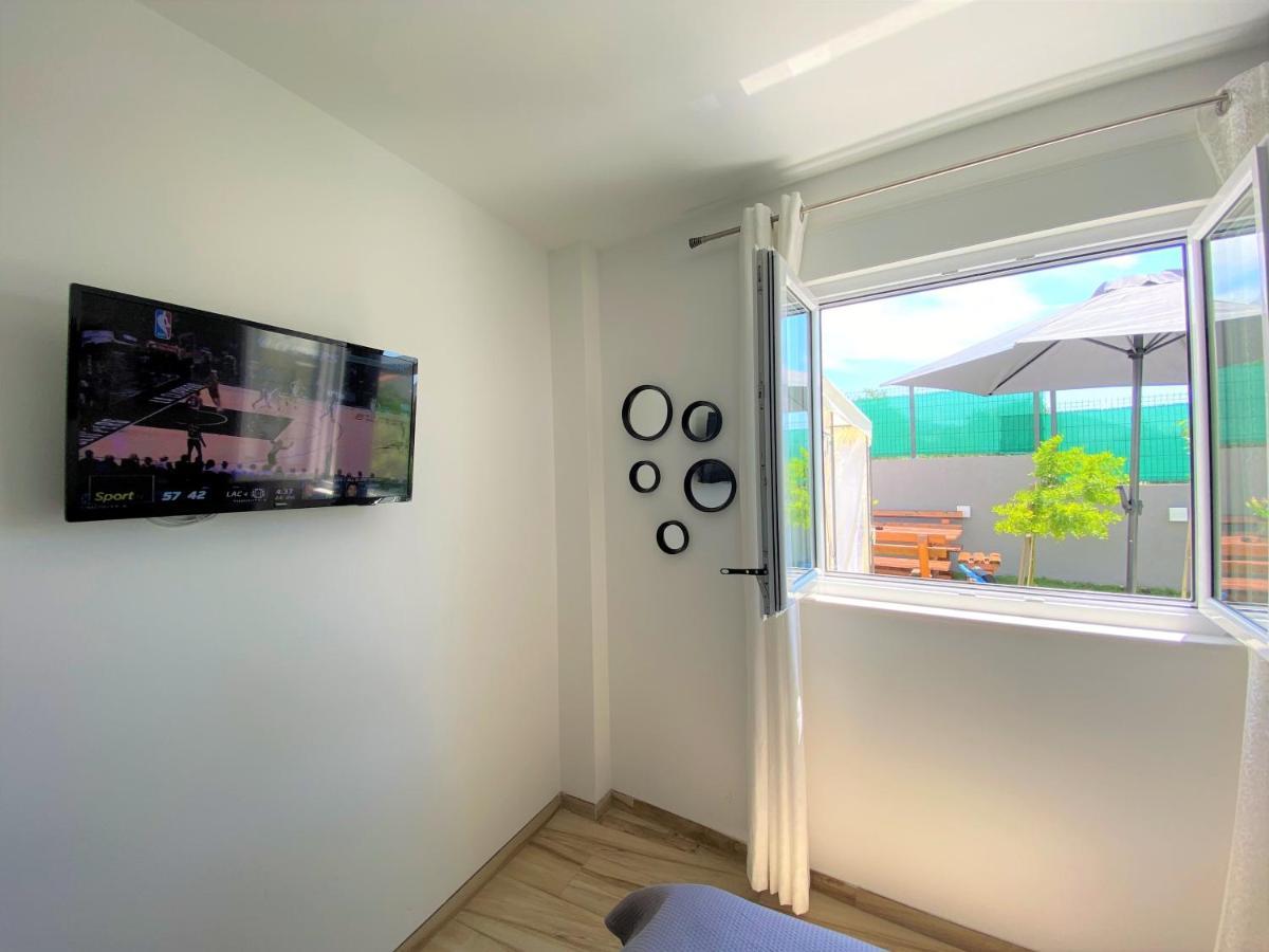 Lux Apartment Sea Shell With Jacuzzi Makarska Exterior foto