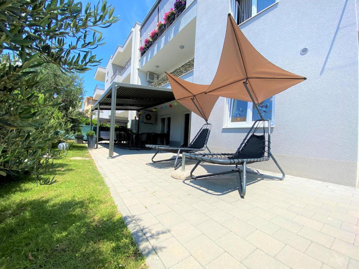 Lux Apartment Sea Shell With Jacuzzi Makarska Exterior foto